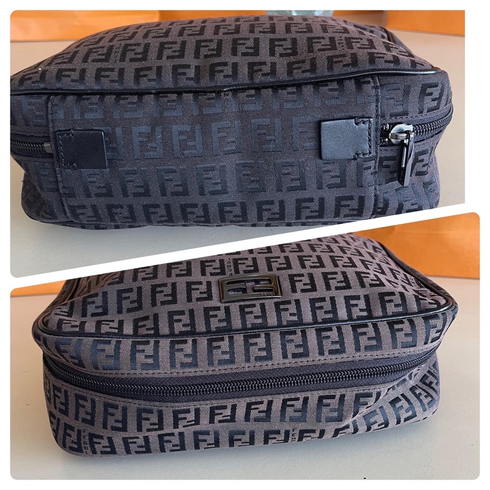 Authentic Fendi vanity case  💼❤️🧳 - Picture 4 of 13